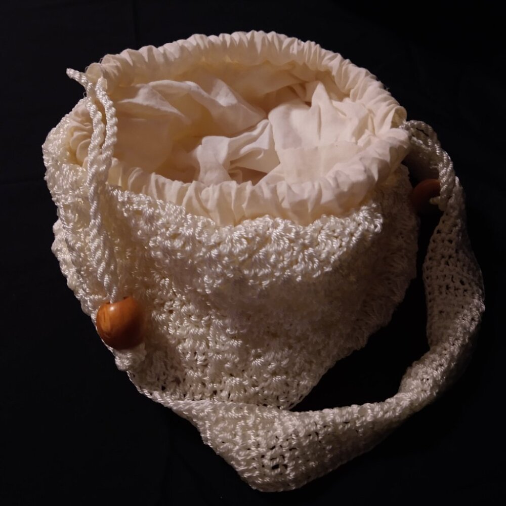 Retro Cream Crochet Shoulder Drawstring Long Handbag